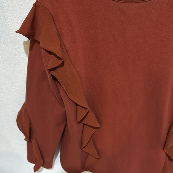 Sweater - Picture 2 of 3